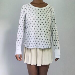 Victoria’s Secret Long Sleeved T shirt